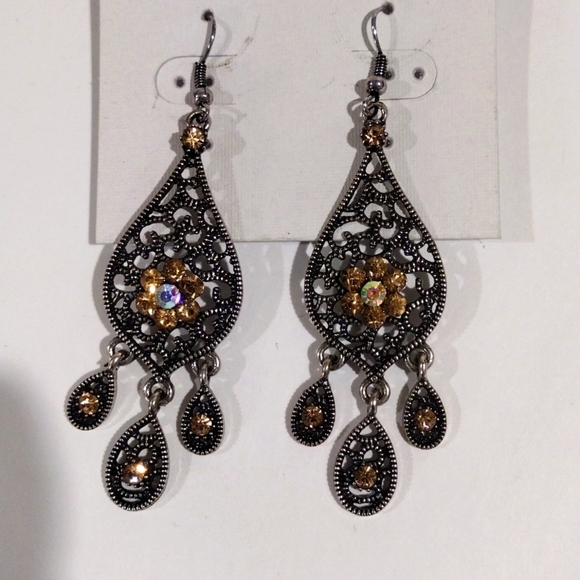 Filigree & Fringed Design - Gold Crystal Drop Dangle Earrings - Women's Jewelry - Picture 1 of 7